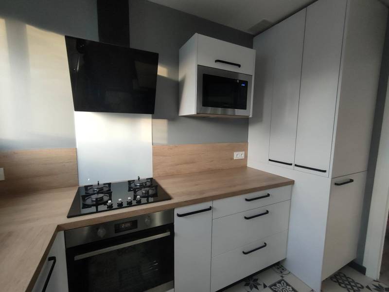 Cuisine blanc et bois à Cenon