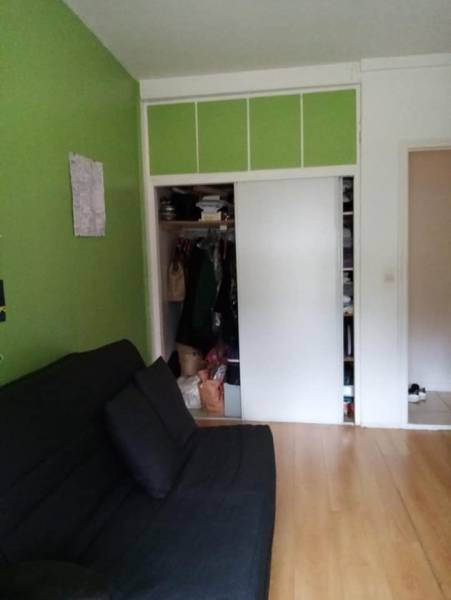 Ancien placard à rénover à Bègles