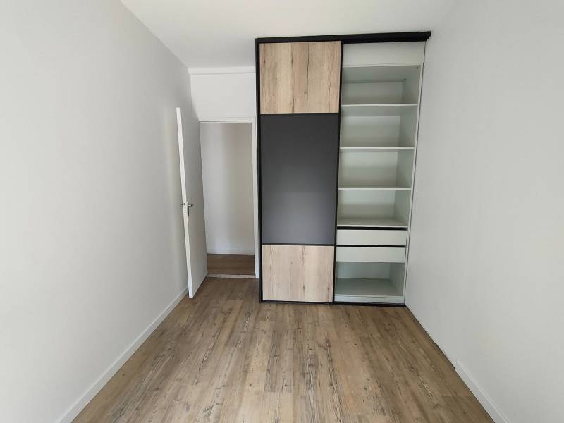 Dressing portes coulissantes japonisant à Bègles