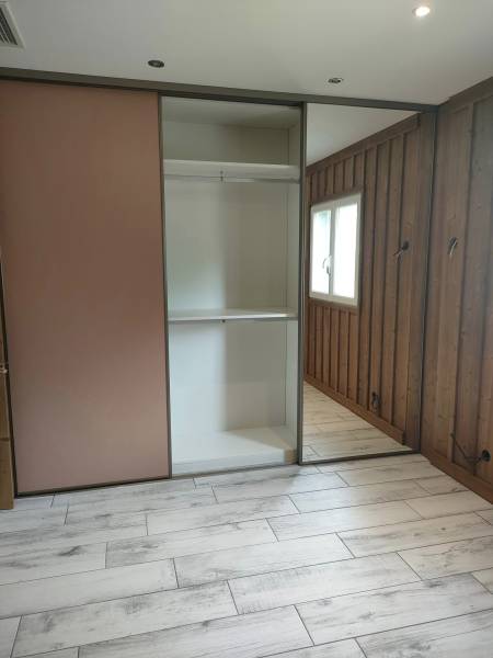 Création penderie sur mesure à Bordeaux