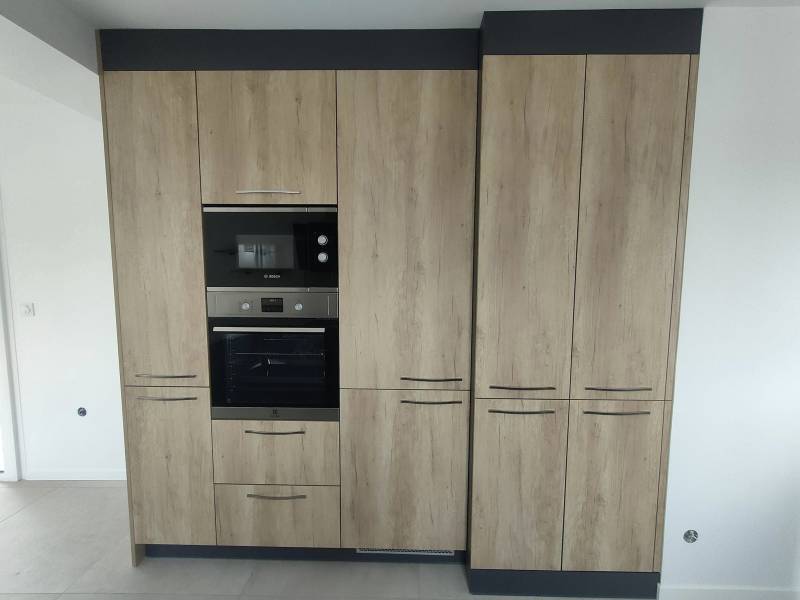 Cuisine anthracite et bois à cenon