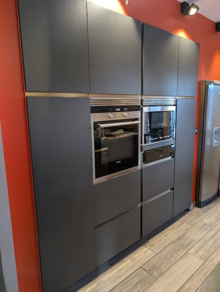 Relooking cuisine à moindre coût : changement de façade et aménagement d'entrée à Noaillan près de Langon