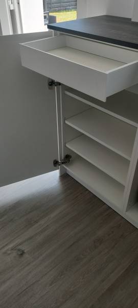 Meuble avec tiroir à l'anglaise et range chaussures à Cestas