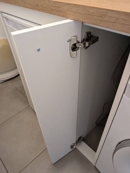 Cuisiniste pour placard sur mesure pour cacher tuyaux sous plan de travail à cazats