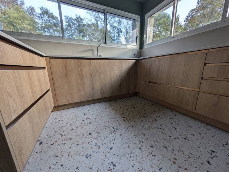 Cuisiniste artisan sérieux pour réalisation sur mesure et pas cher à La Brède