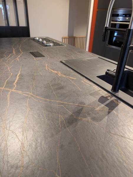 Relooking cuisine à moindre coût : changement de façade et aménagement d'entrée à Noaillan près de Langon