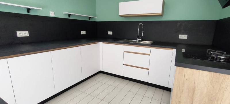 Conception, installation de plan de travail pour cuisine et salle à manger à MArtillac