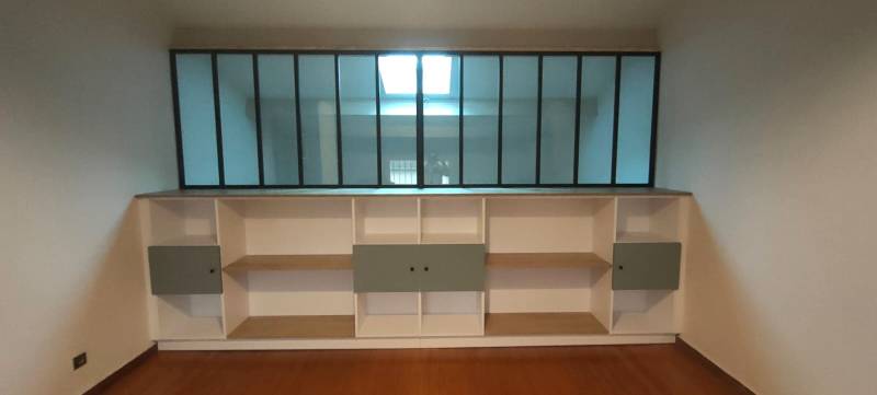 Création fabrication d'une verrière atelier alu noir mat sur mesure à Villenave d'ornon