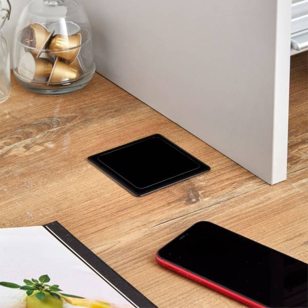 Chargeur téléphone à induction à intégrer dans plan de travail cuisine sur mesure près de Bordeaux en Gironde