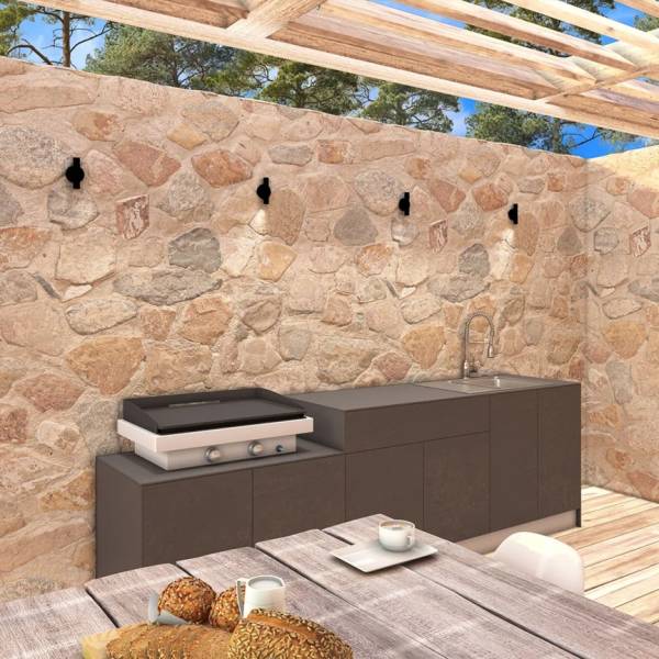 Quel matériaux pour une cuisine d'extérieur non couverte en Gironde